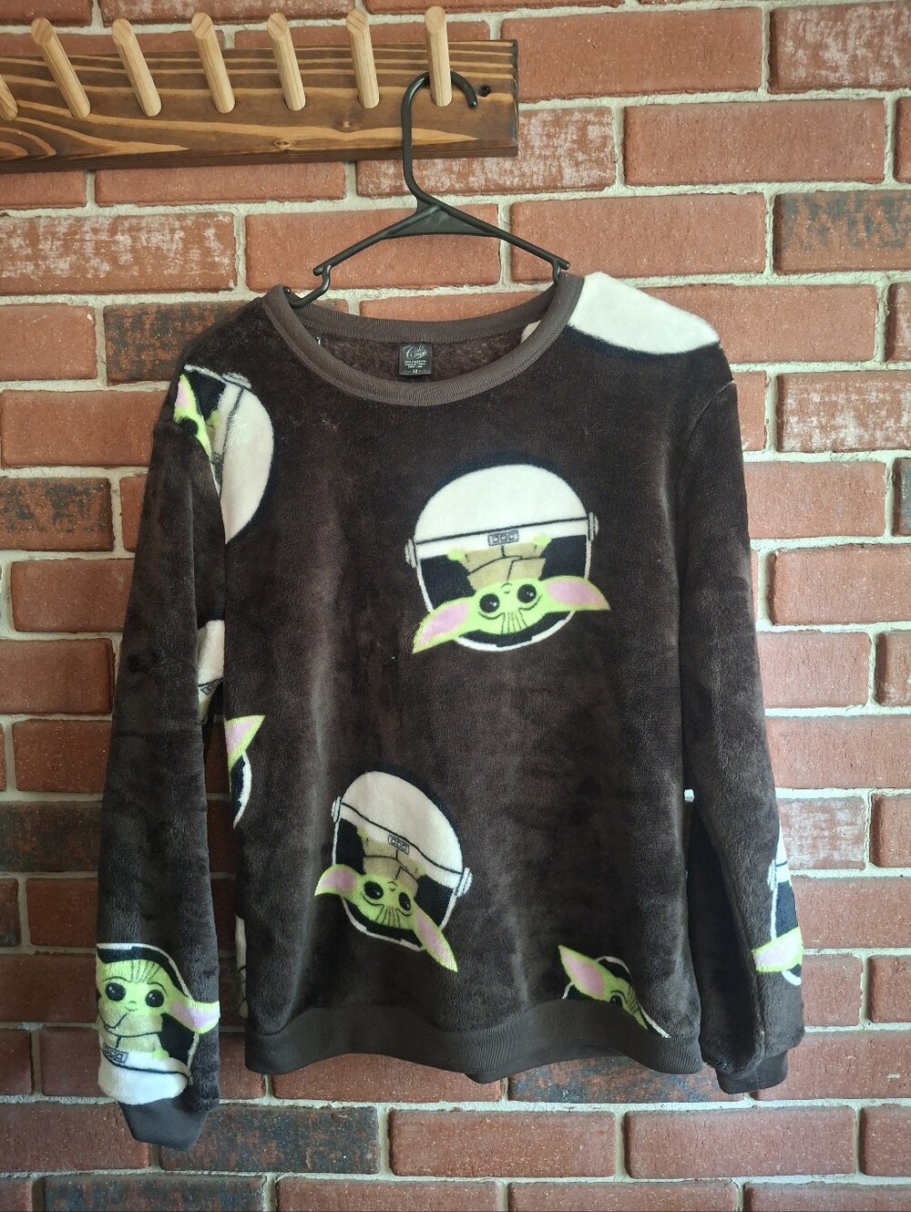 Baby Yoda aka Grogu sweatshirt